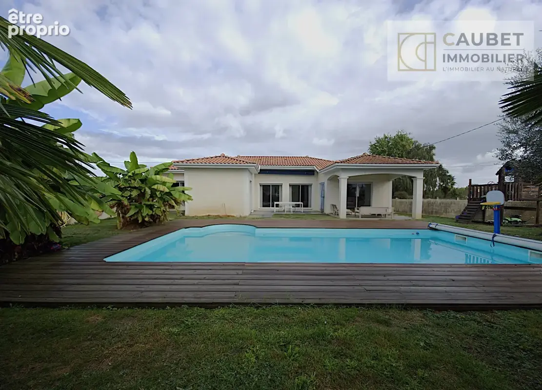 SOUES – Maison 5 pièces de plain-pied de 147m² avec piscine et sous-sol – DPE A - photo 2