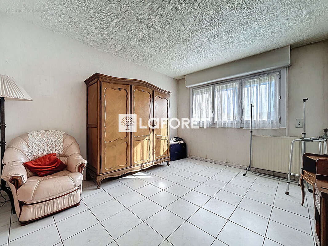 Appartement à AUBAGNE