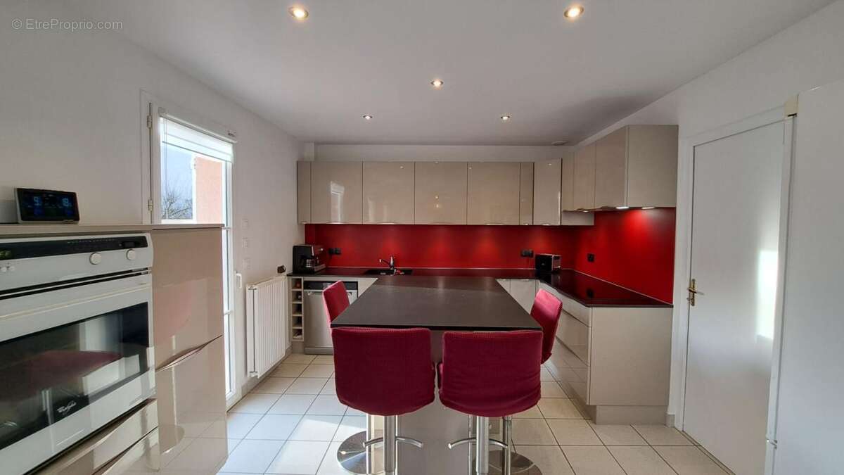 Maison à BOIS-D'ARCY