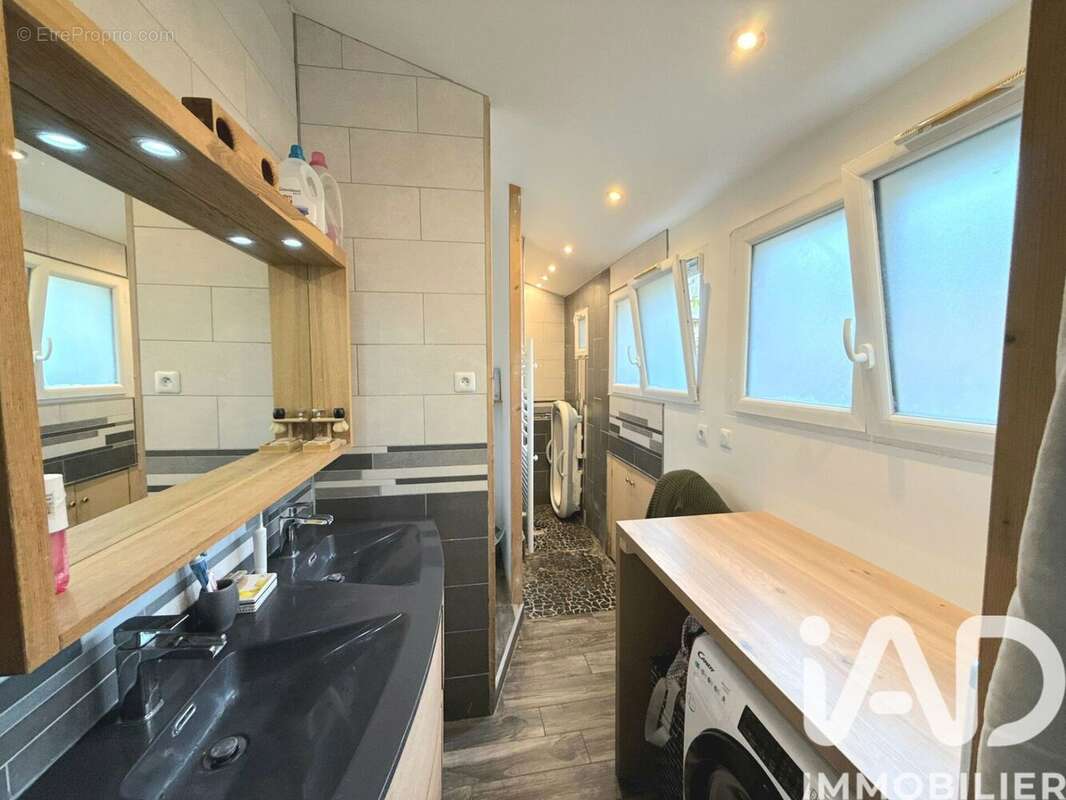 Photo 8 - Maison à MONTIVILLIERS