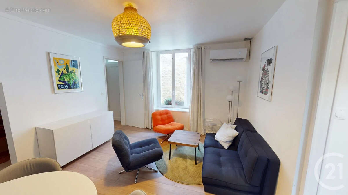 Appartement à FONTAINEBLEAU