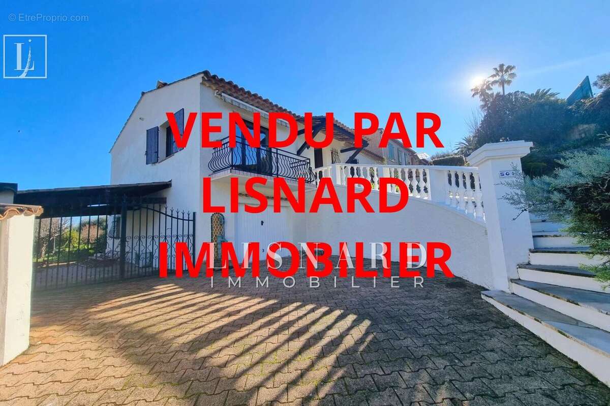 Maison à VALLAURIS