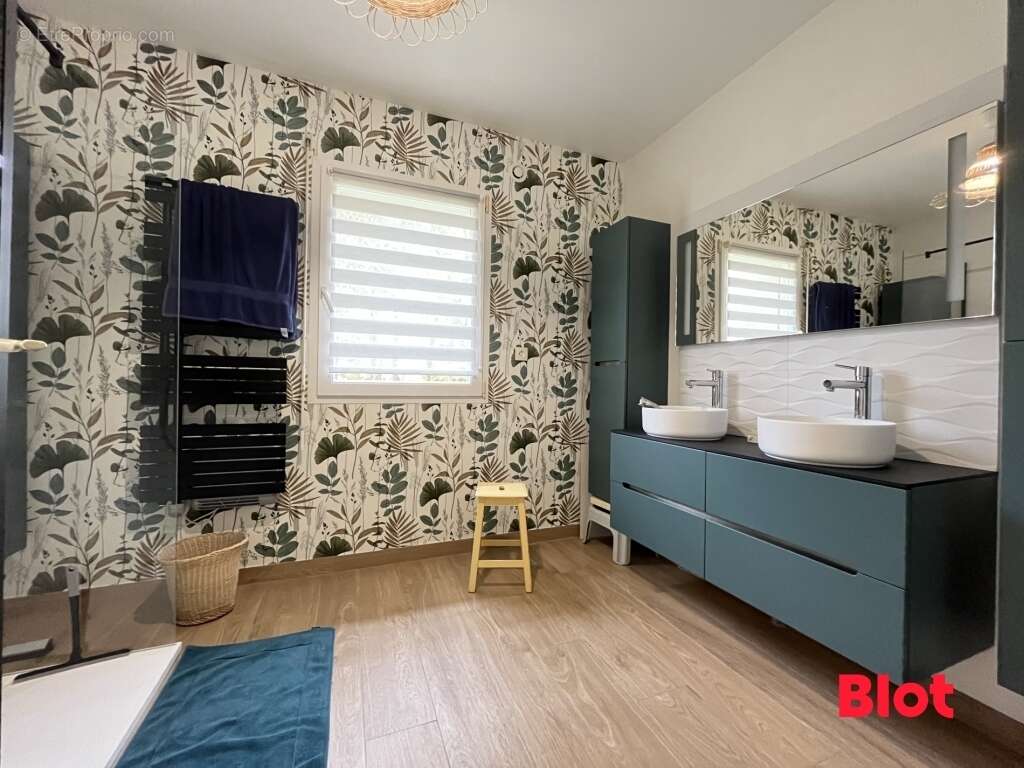 Maison à BREAL-SOUS-MONTFORT