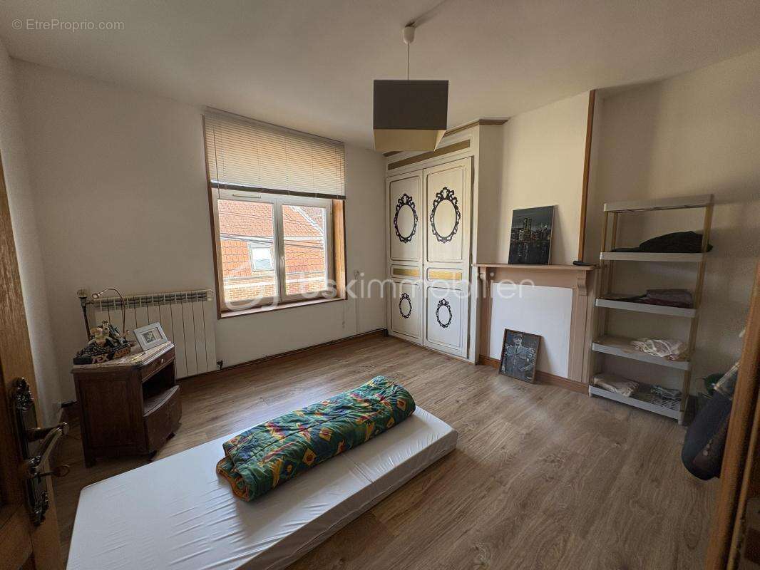 Maison à MONTIGNY-EN-GOHELLE