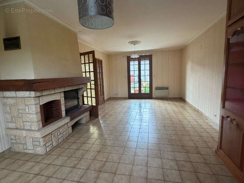 Maison à AUTHON-DU-PERCHE