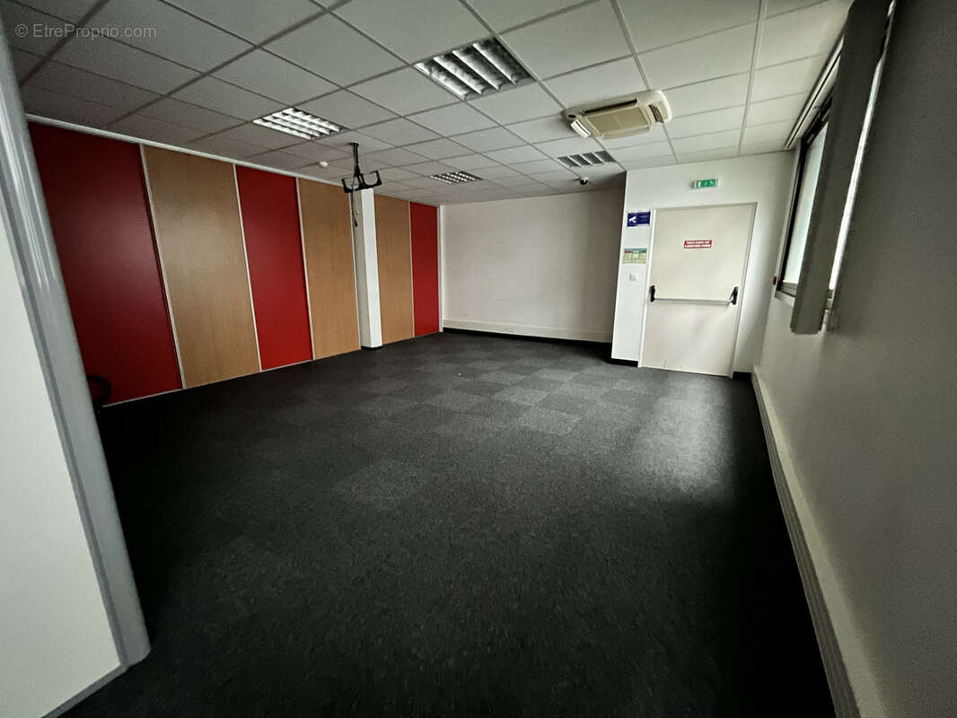 Commerce à SAINT-ETIENNE