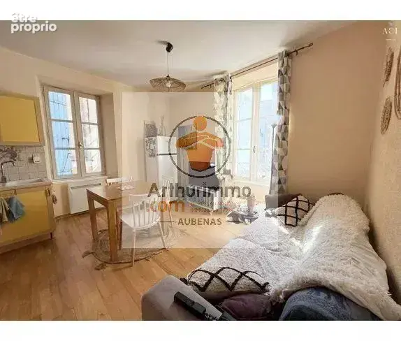 Appartement à AUBENAS