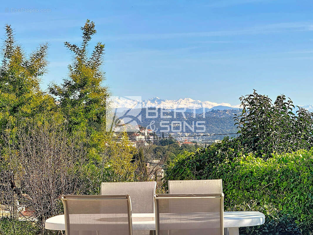 Maison à MANDELIEU-LA-NAPOULE