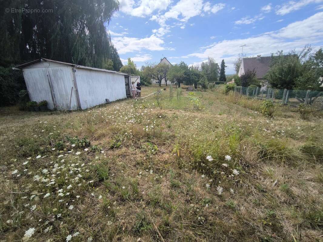 Terrain 959 m² à Etampes-Sur-Marne  - photo 2