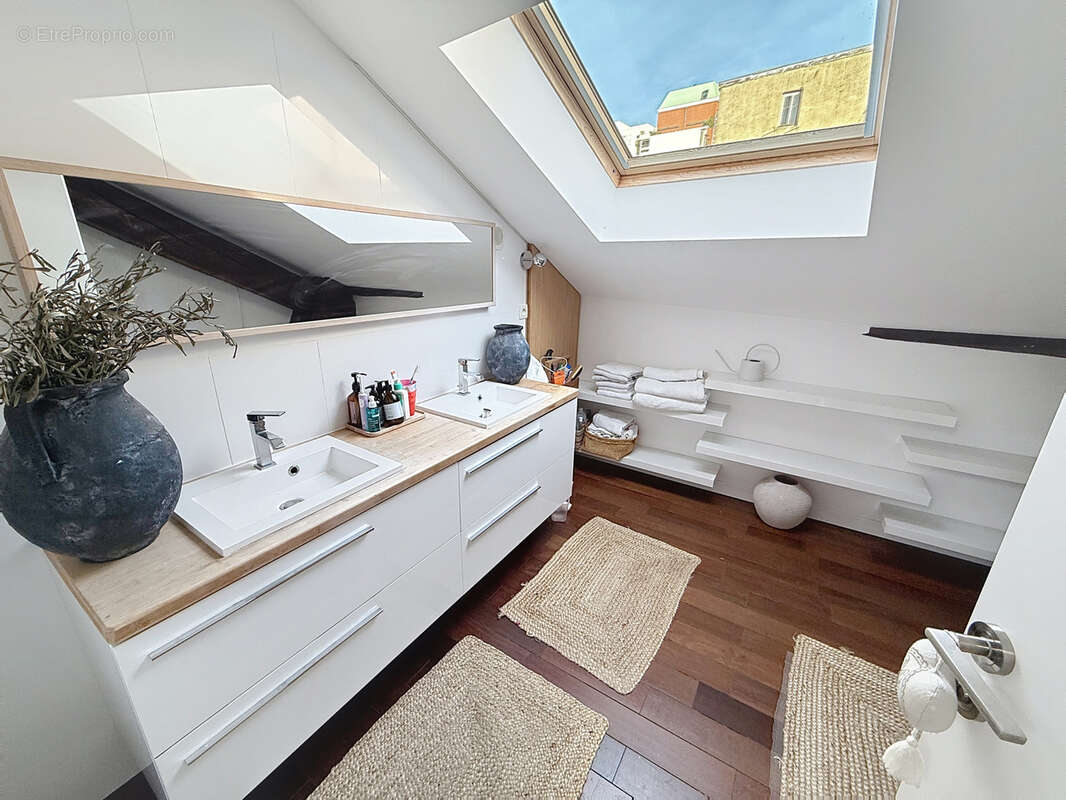 Maison à SAINT-ETIENNE