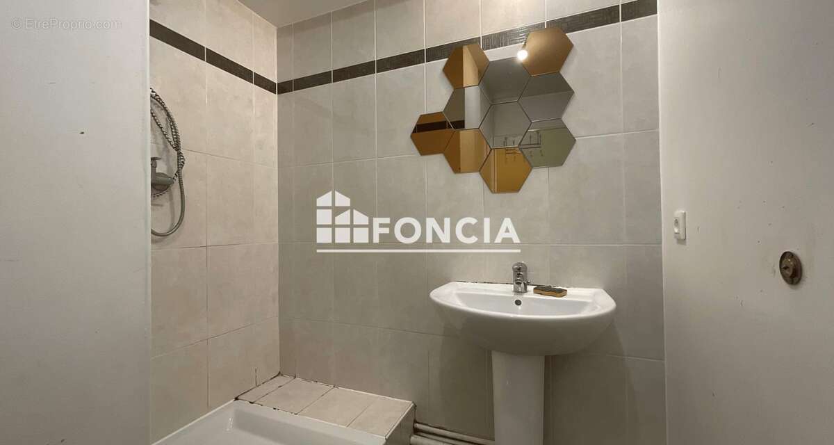 Appartement à CORBEIL-ESSONNES