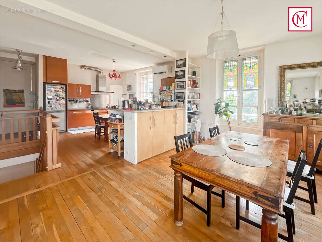 Appartement à EYBENS