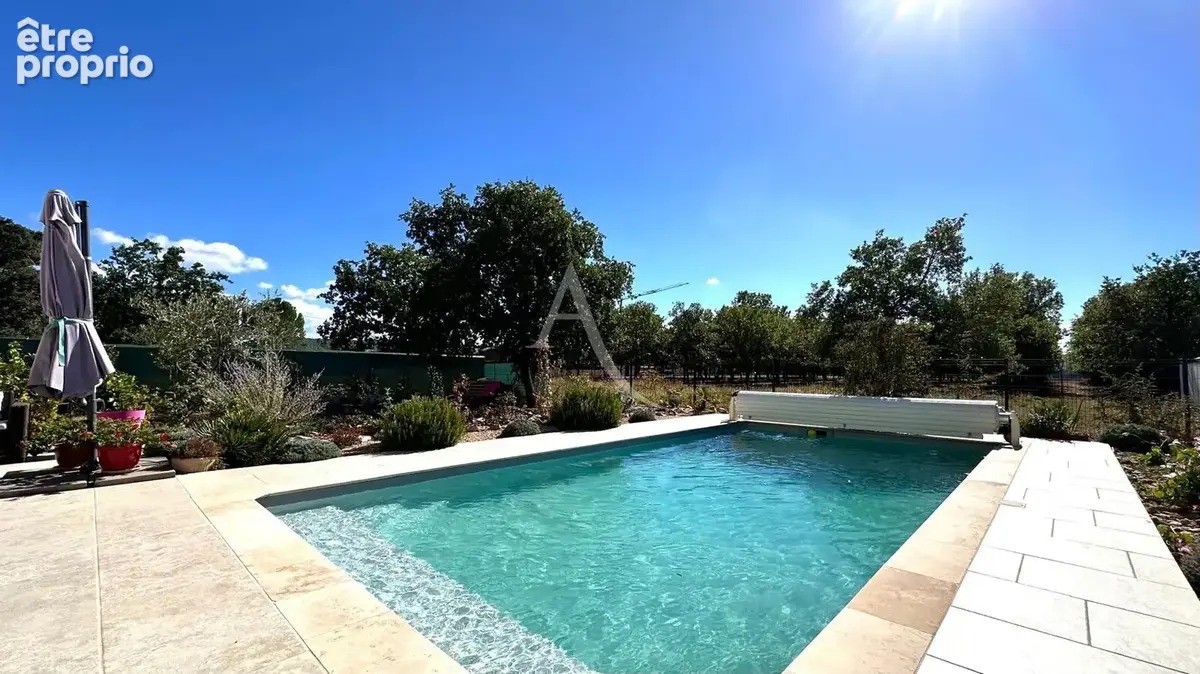 Maison à VINON-SUR-VERDON