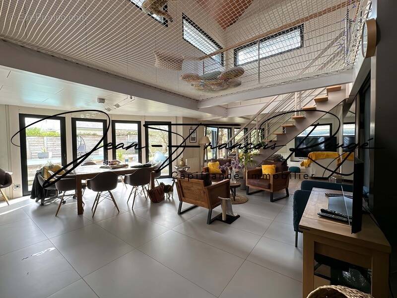 Maison à AGON-COUTAINVILLE