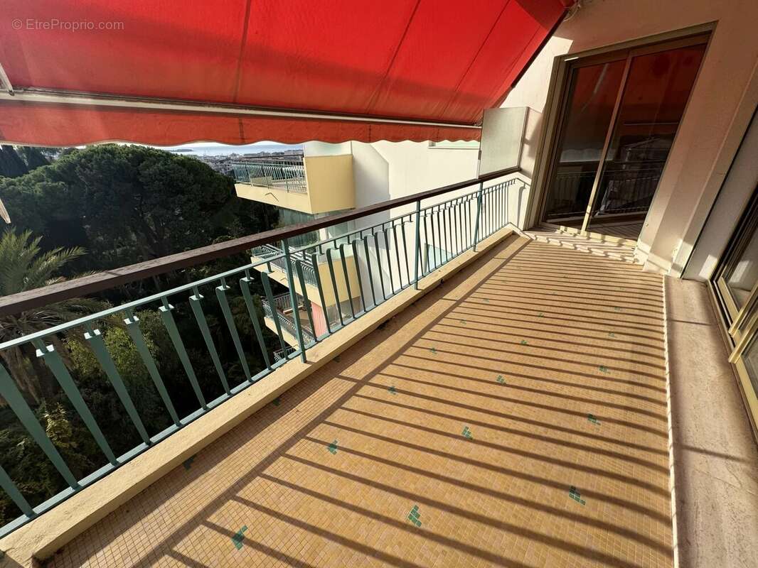 Cannes Basse Californie vente appartement 4 pièces proche centre - photo 3
