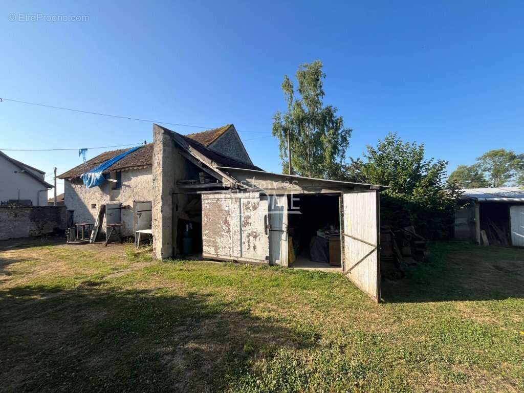 Maison à BETON-BAZOCHES