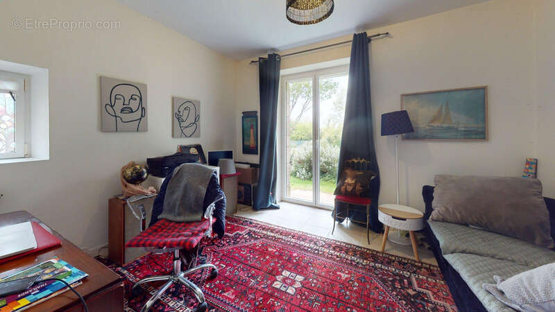 Maison à LOGONNA-DAOULAS