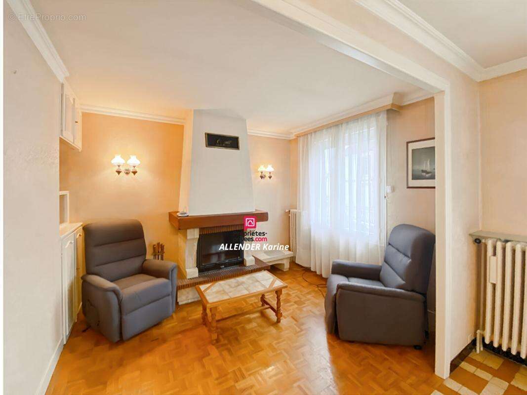 Maison à SAINT-CLEMENT