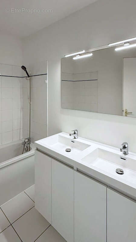 Maison à LESPINASSE