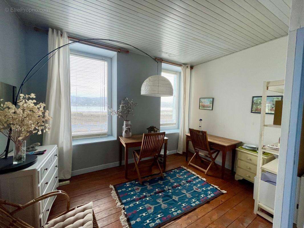 Maison à LE RELECQ-KERHUON