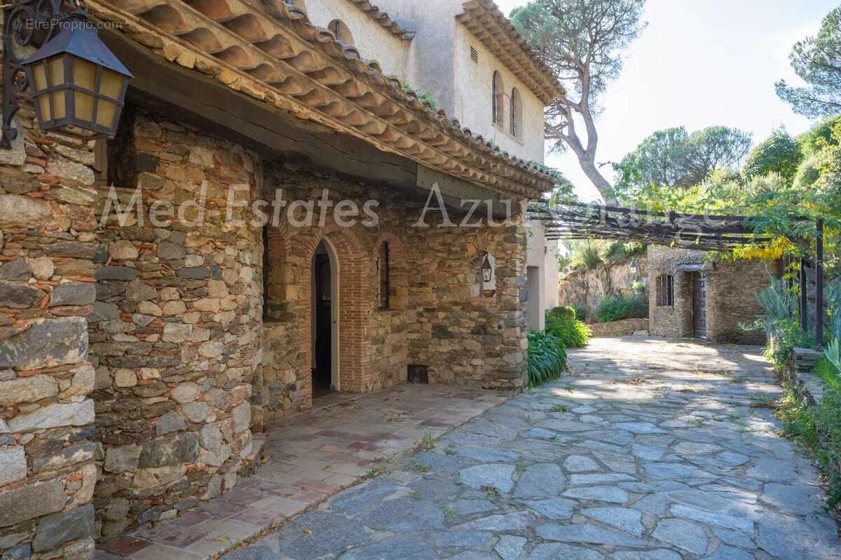 Maison à GRIMAUD
