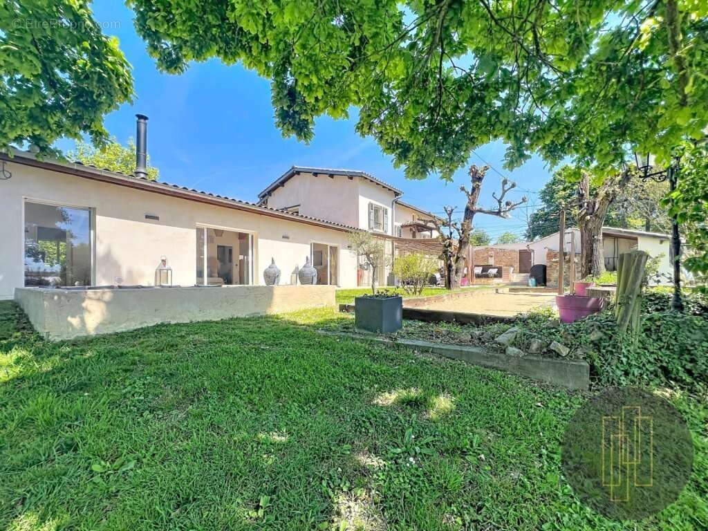 Maison à MARCILLY-D'AZERGUES