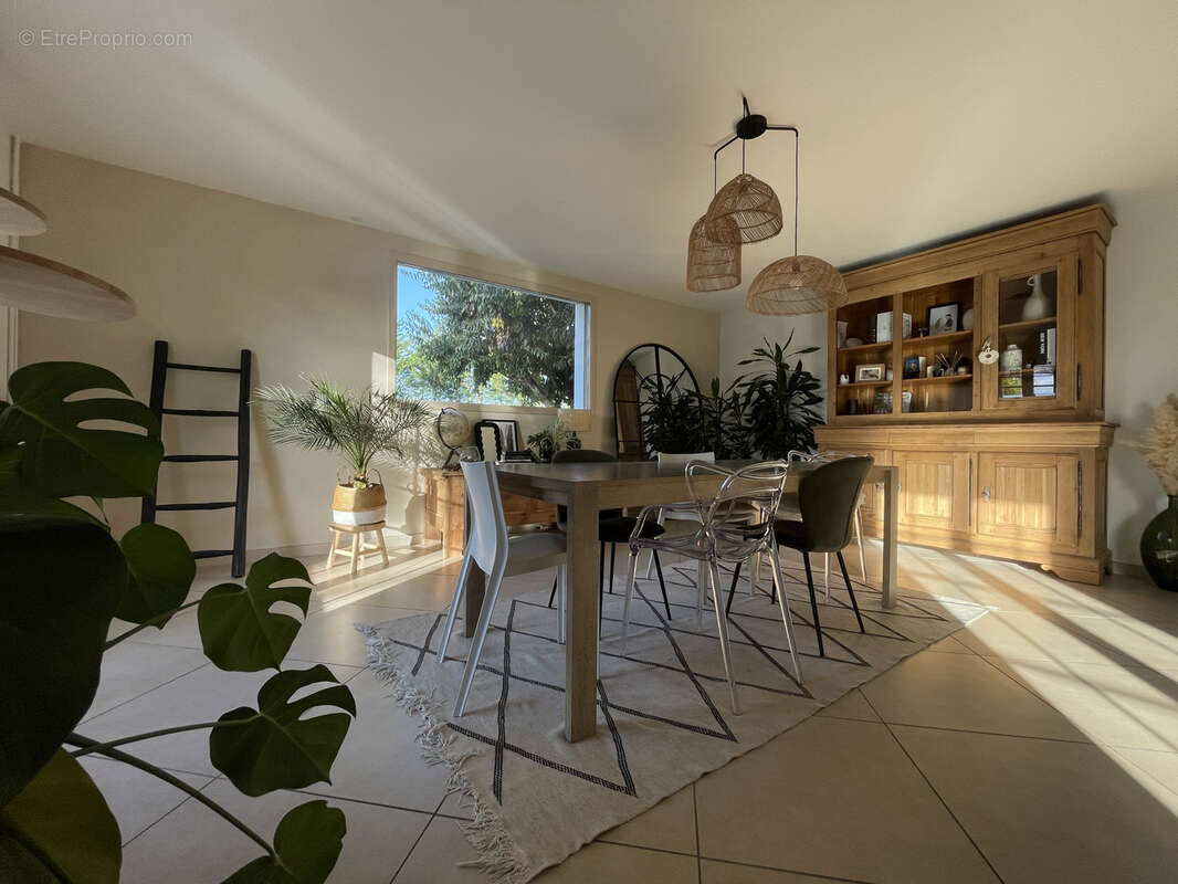 Maison à SAINT-GEREON