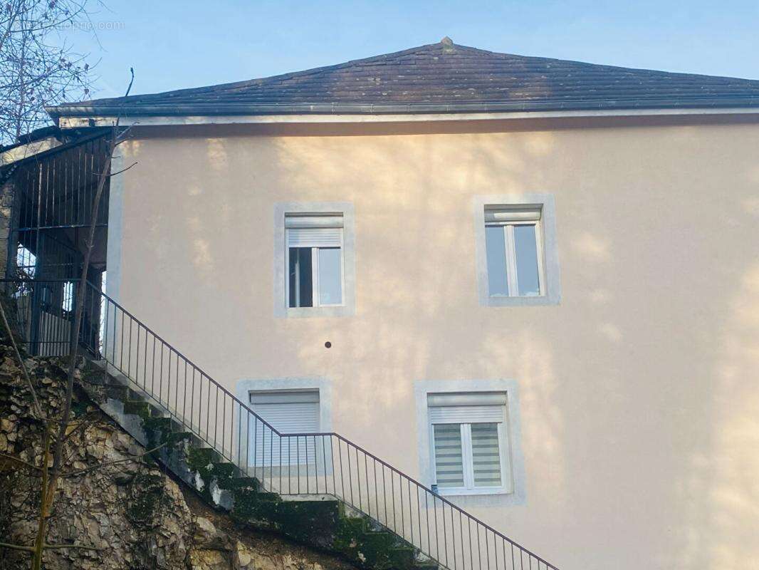 Maison à SAINT-AMOUR