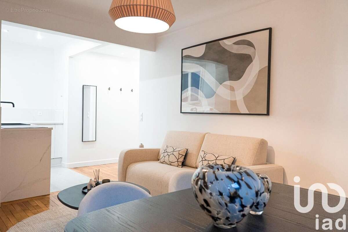 Photo 3 - Appartement à PARIS-16E