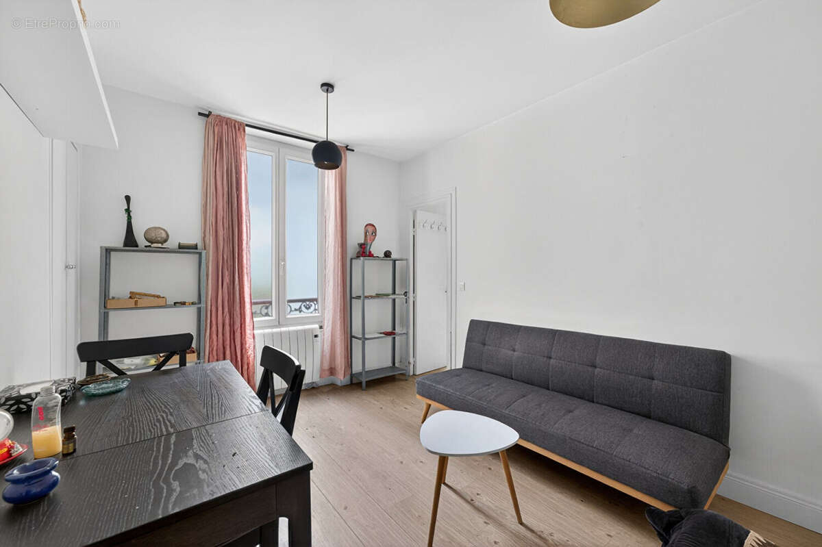 Appartement à PARIS-12E