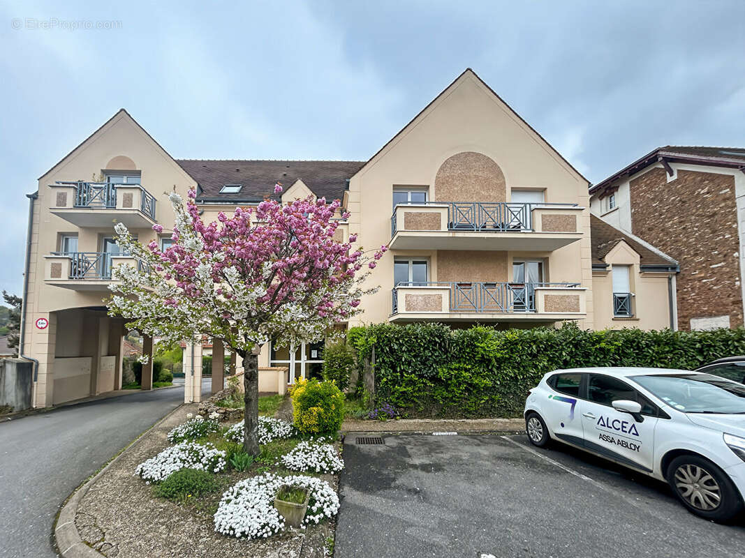 Appartement à VILLEBON-SUR-YVETTE