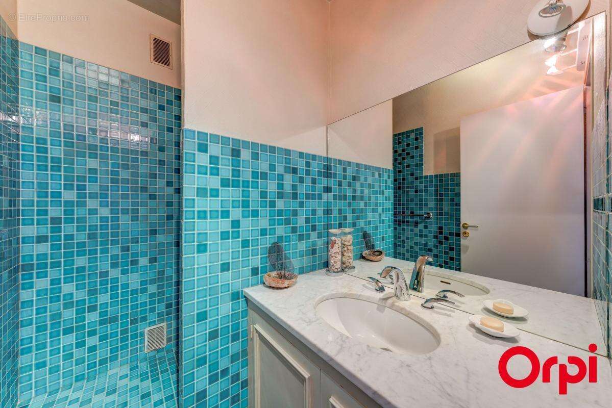 Appartement T4 à Vendre Caluire 136 m2 - photo 14