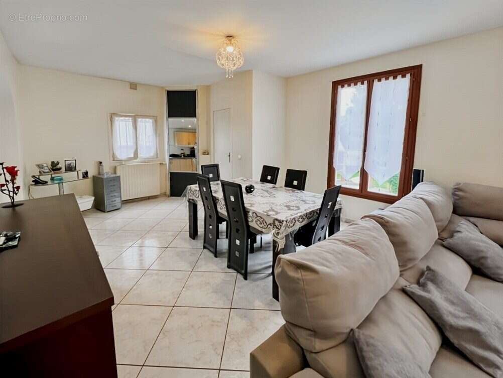 Maison à CLICHY-SOUS-BOIS