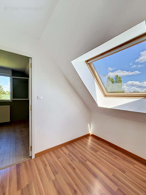 Maison à AUTHUME