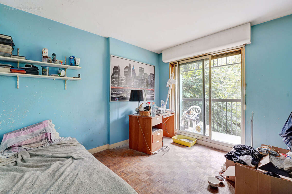 Appartement à PARIS-19E