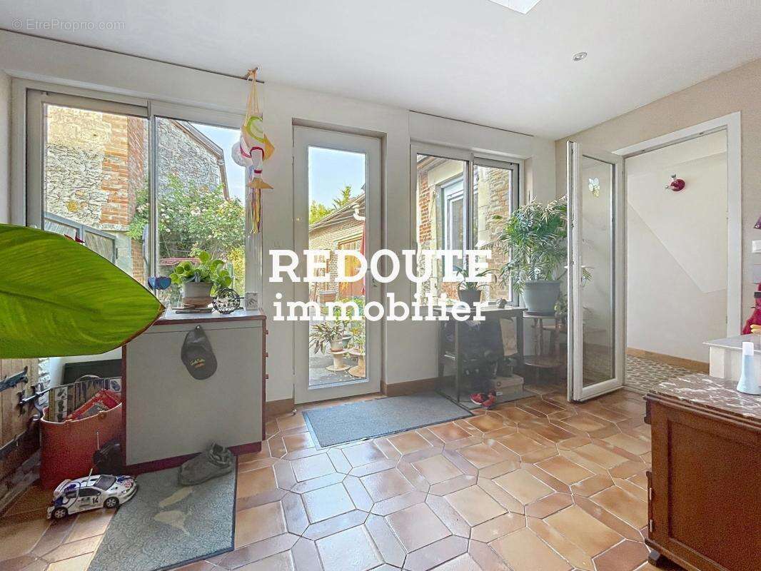 Suippes - à vendre - maison avec jardin - photo 7