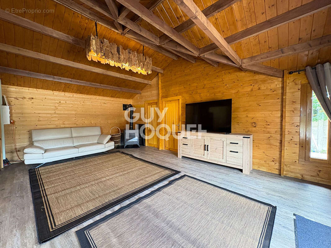 Maison à ACON