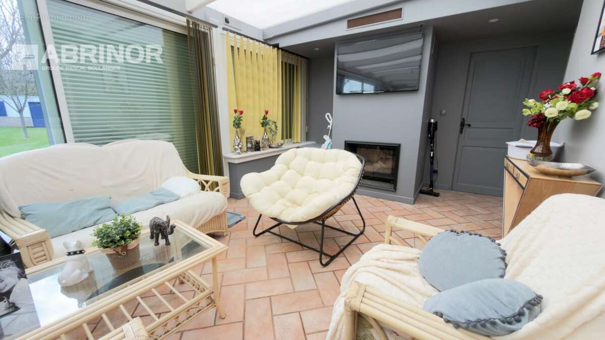 Maison à ENNETIERES-EN-WEPPES