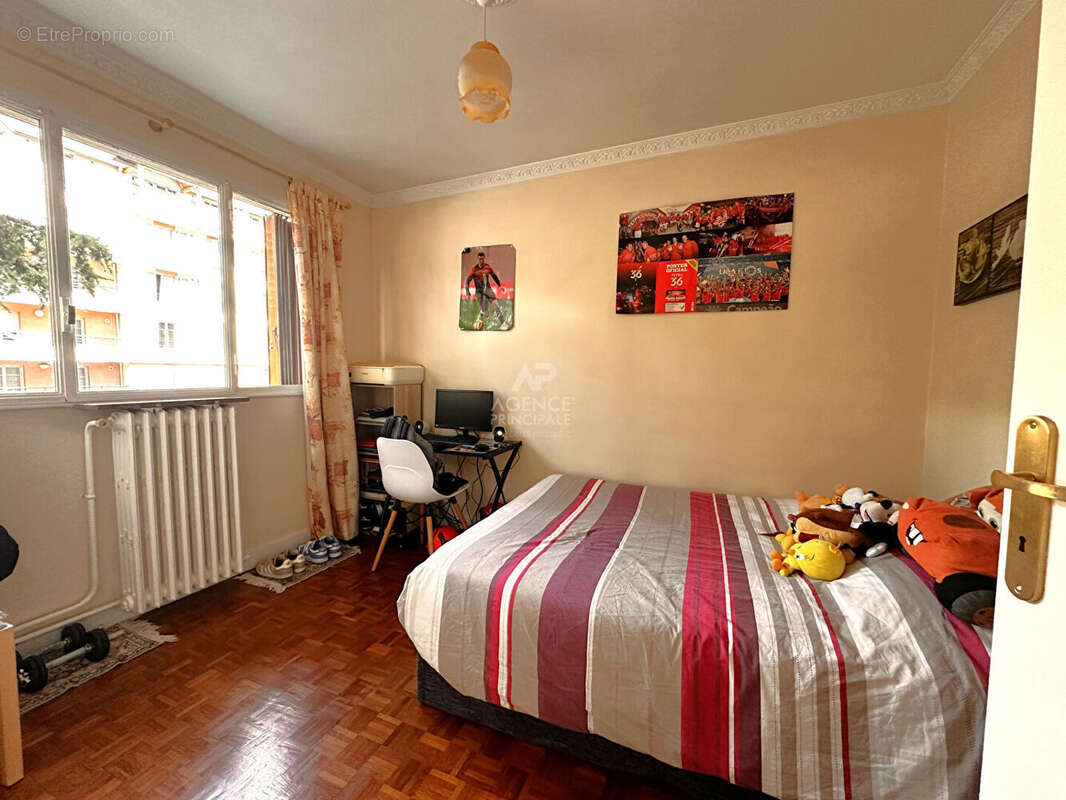 Appartement à CHAVILLE