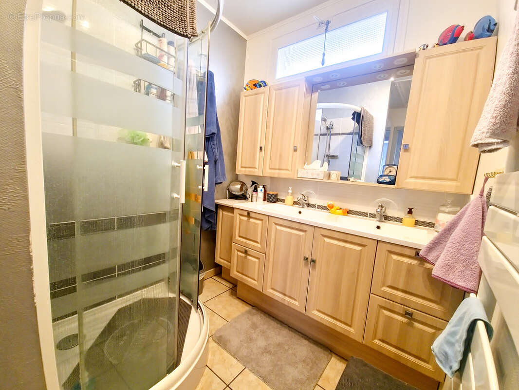 Maison à PIERRELATTE