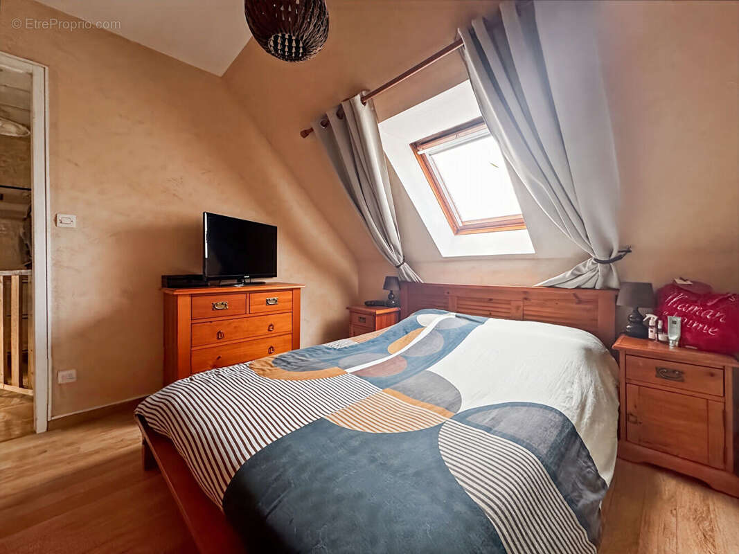 Maison à NIELLES-LES-CALAIS