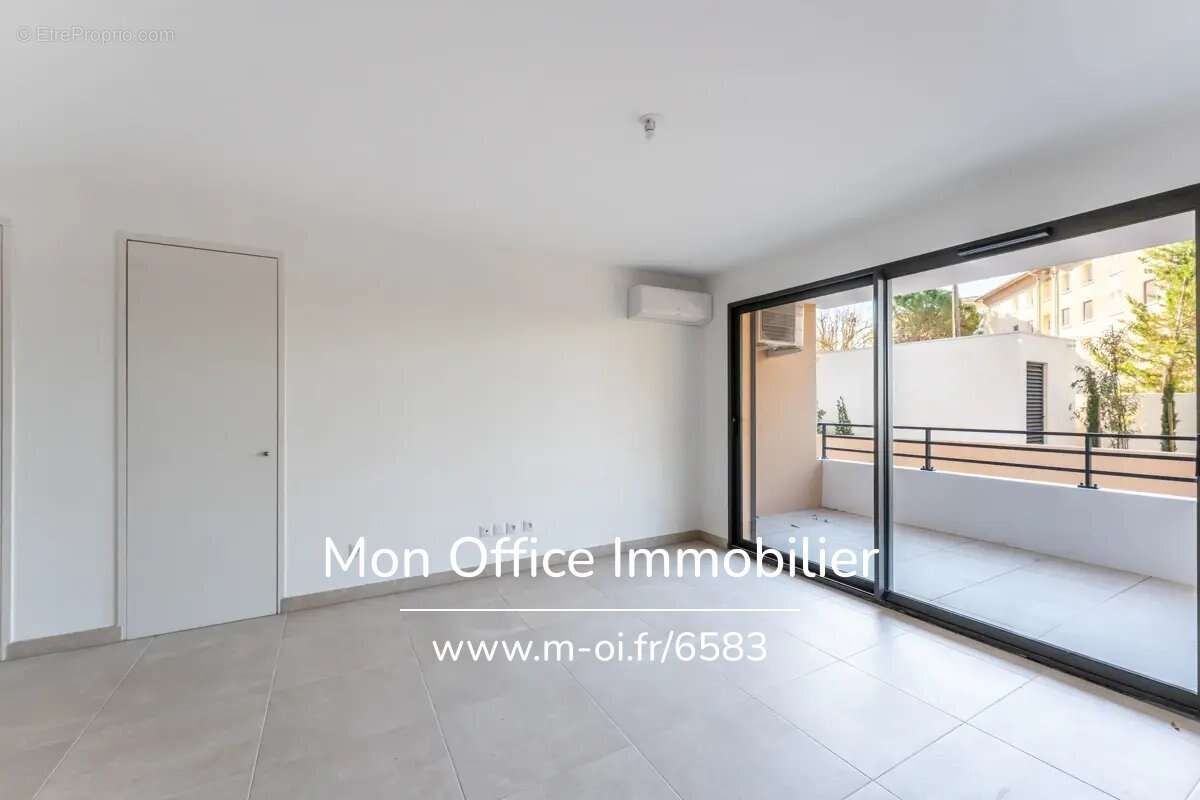 Référence : 6583-ABO. - Appartement neuf  et lumineux, 2 pièces, Terrasse + Parking privatif - photo 4