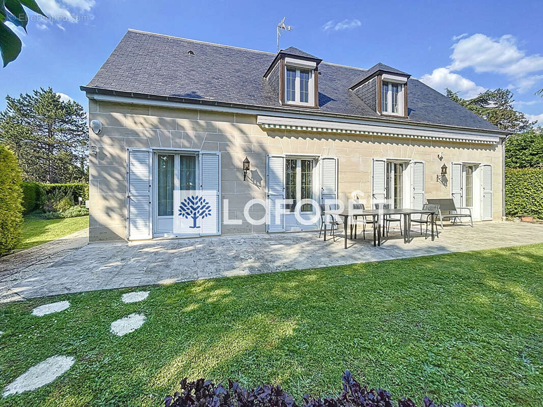 Maison à NOISY-LE-ROI