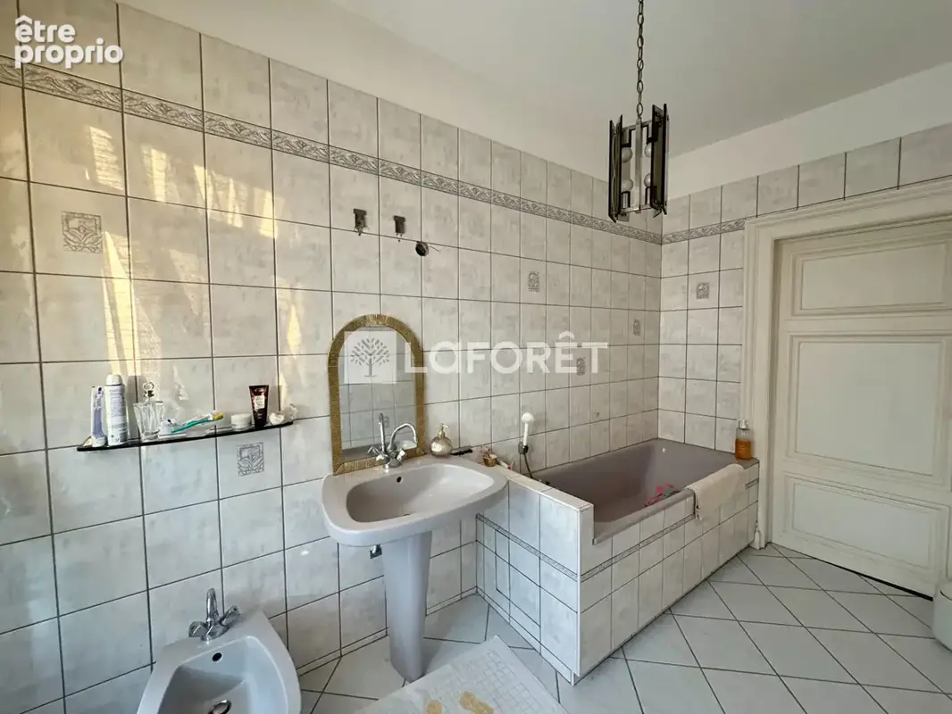 Maison 162m² - 4 chambres - jardin - photo 10