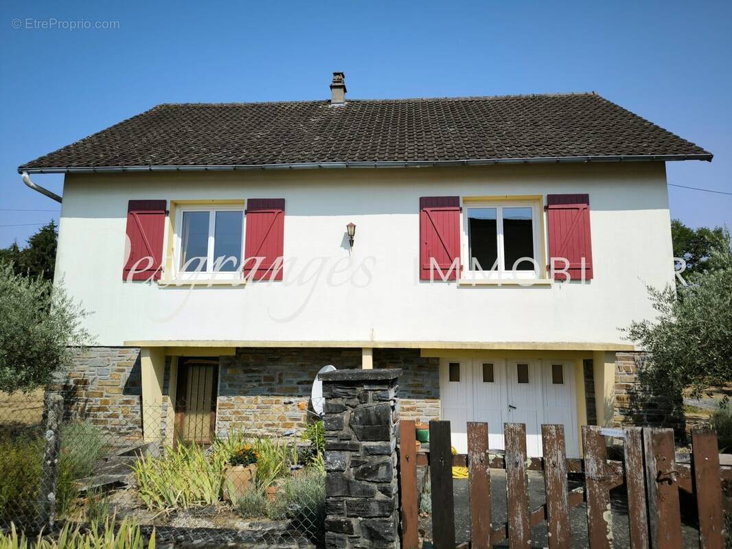 Maison à PAYZAC
