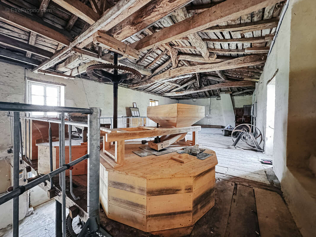 Maison à CHALLIGNAC