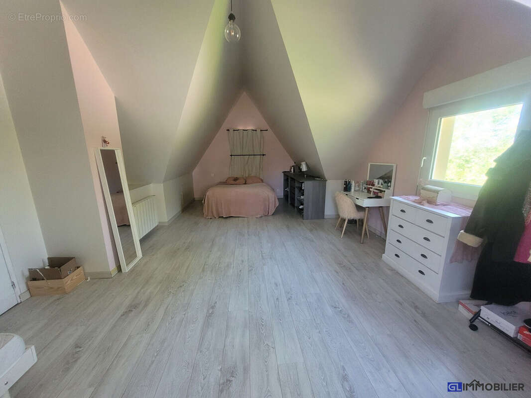 Maison à OUILLY-LE-TESSON