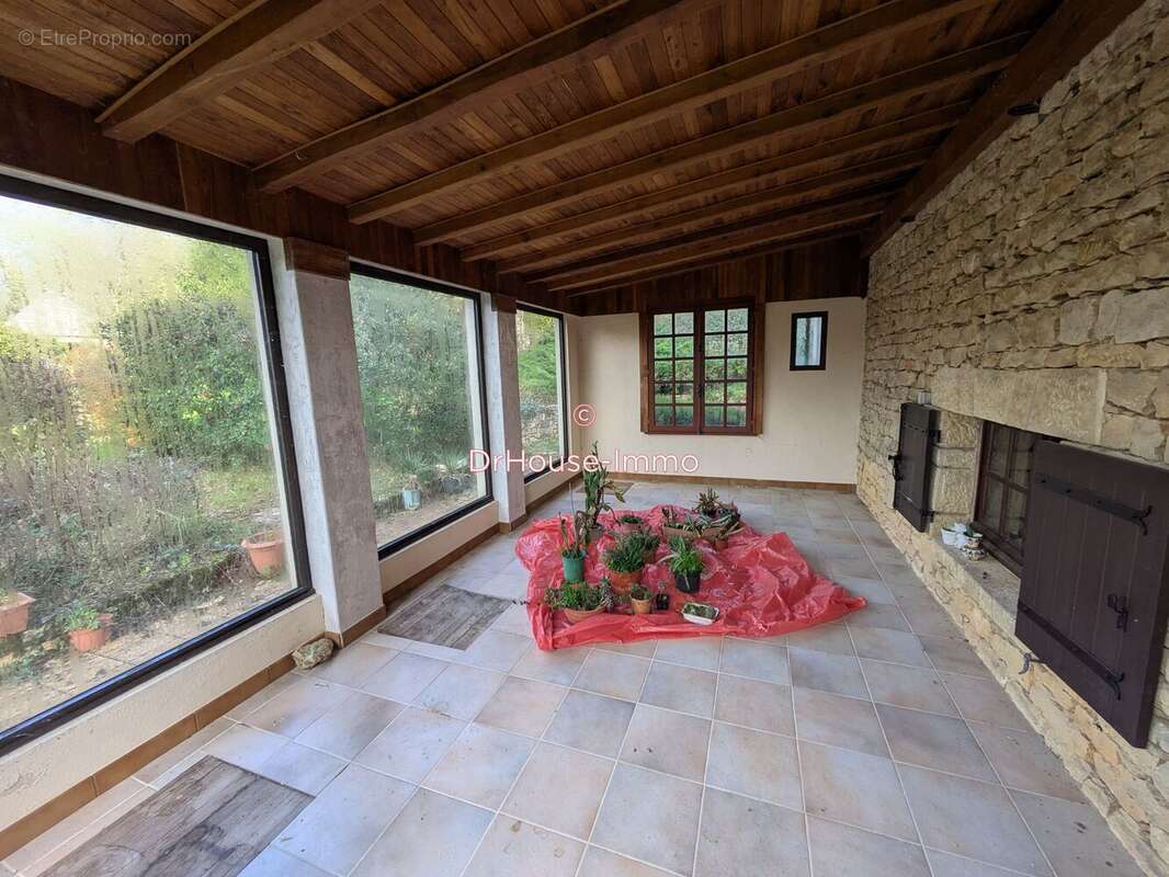 Maison 5 pièces 154 m² à vendre à Villefranche-Du-Perigord (24550) - photo 47