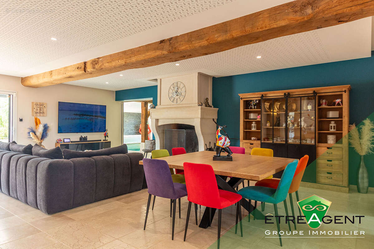 Maison SAINT AUBIN D'ÉCROSVILLE - 379 m² - 5 chambres - photo 7