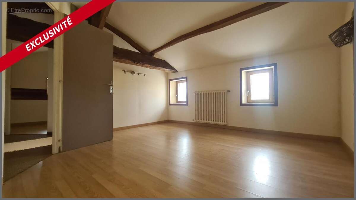 2/3 chambres, 1 bureau. Be lespace en pelouse avec garage - photo 10